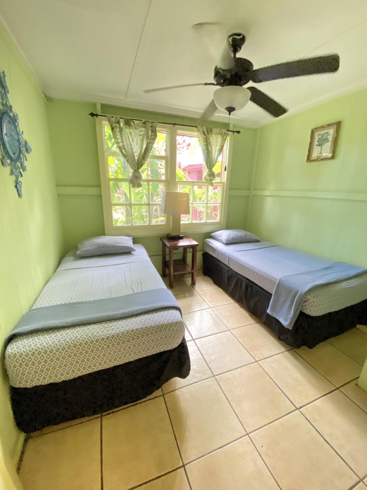 Banana Bungalow Maui Hostel Wailuku Экстерьер фото